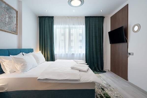 1 bedroom, desk, iron/ironing board, WiFi - Charlotte Grand Bucharest (București)