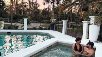 Ulkouima-allas, lämmitetty uima-allas