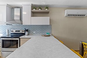 Fridge, microwave, oven, stovetop - Family Beach Village @ Aquatika (Medianía Alta)