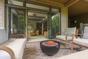 Premium Condo, 3 Bedrooms | Terrace/patio