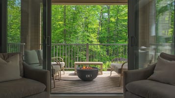 Premium Condo, 3 Bedrooms | Terrace/patio