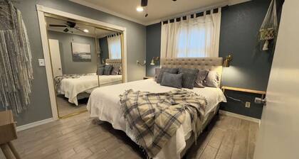 Entire home in Stillwater, Oklahoma - Walking distance to downtown!