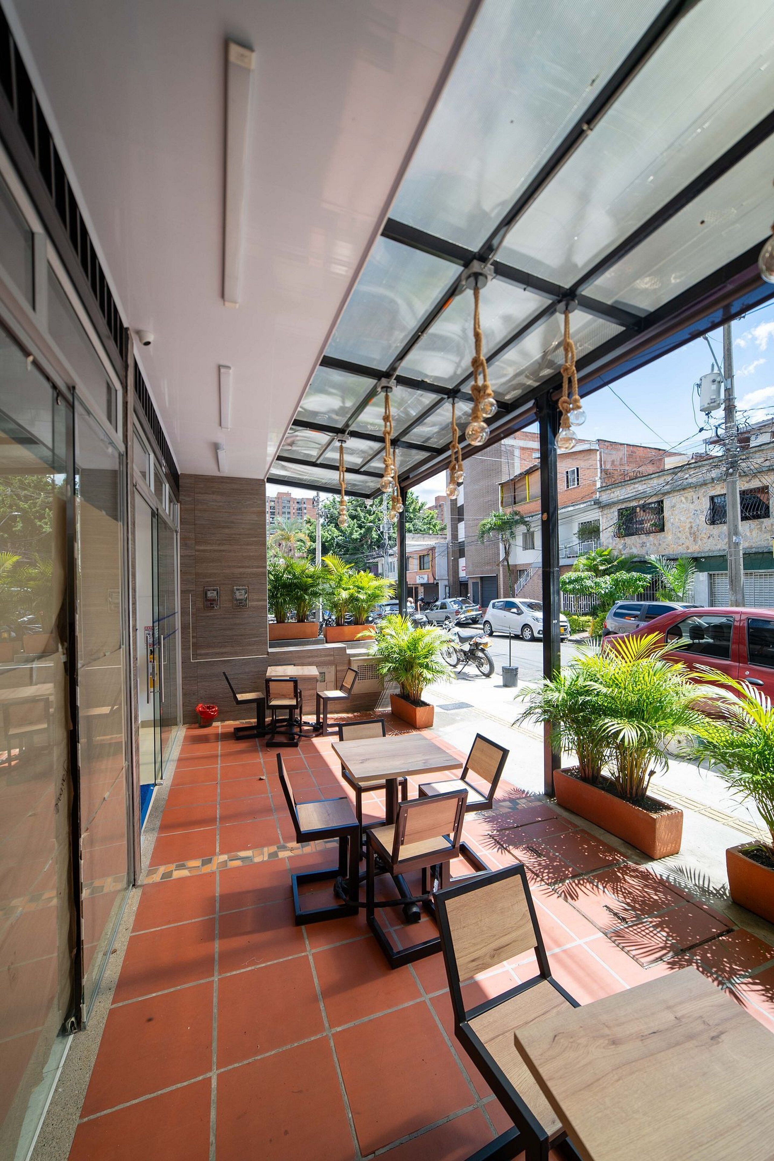 Khu ẩm thực ngoài trời