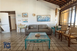 Basic Villa | Living area | TV