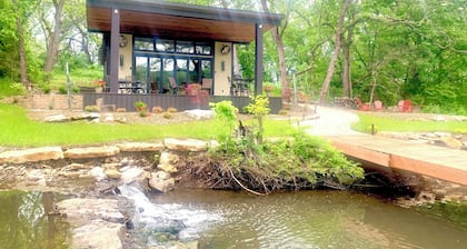 Entire place, cozy, unique space, countryside