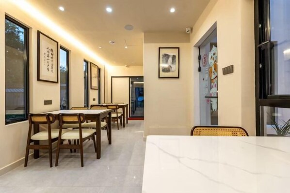 Restaurant - Lexianju Inn (Yi County)