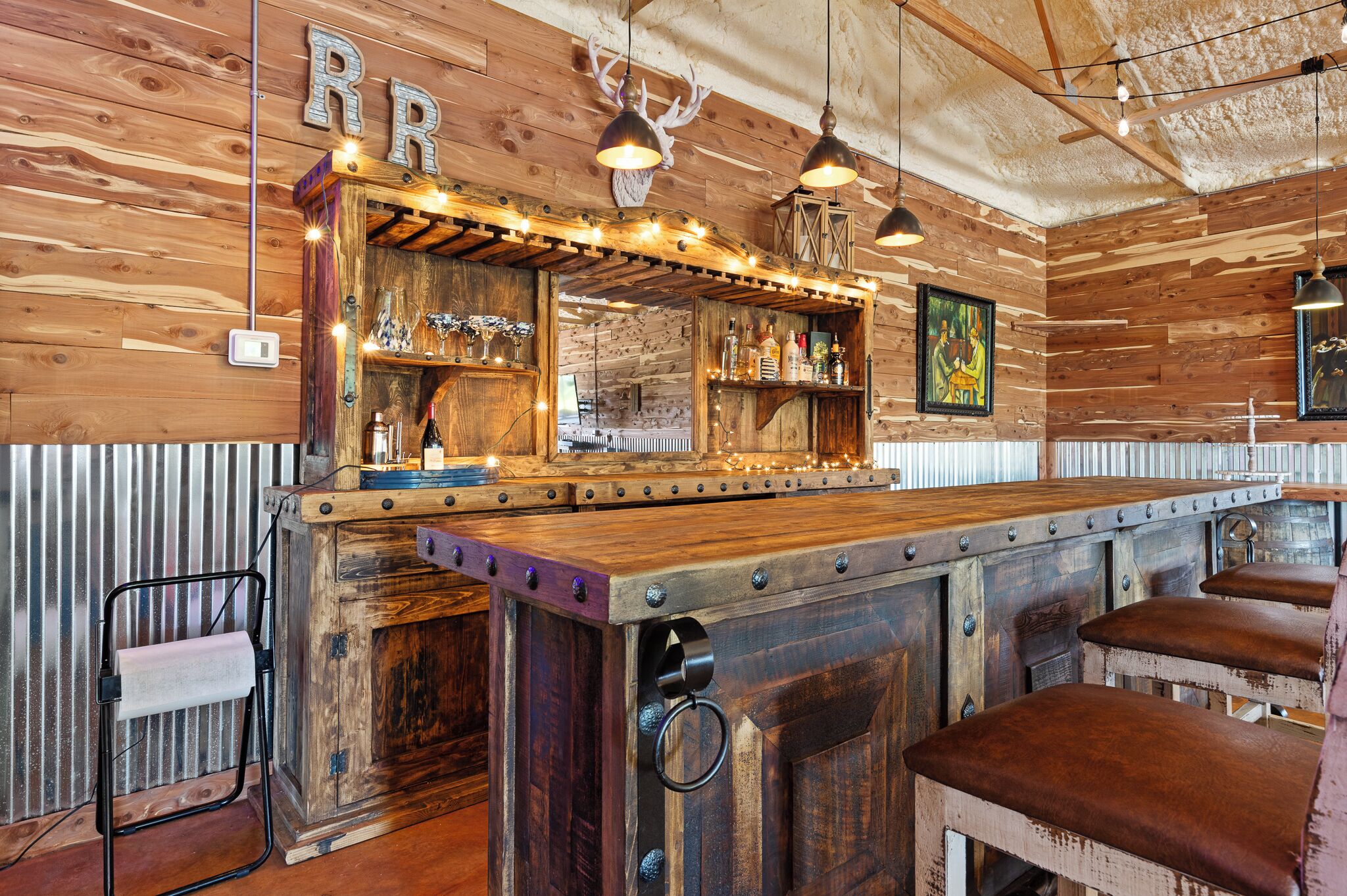 بار (في المنشاة)