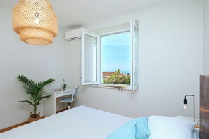 1 bedroom, iron/ironing board, bed sheets