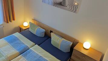 1 bedroom, in-room safe, travel crib, free WiFi