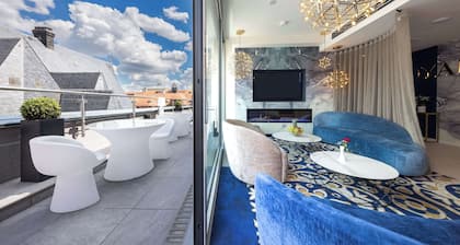 Best Western Premier Royal Blue - Adult Only
