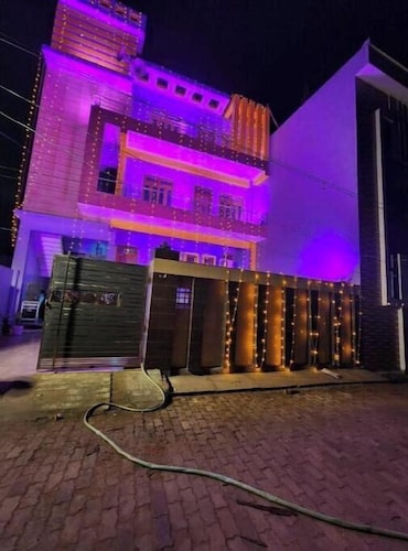 Ayodhya Nilayam Premium Stay Near Ram Janmabhoomi