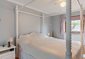 4 camere, ferro/asse da stiro, Wi-Fi gratuito, lenzuola