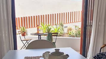 1 Bedroom Apartment, Terrace | Woonruimte