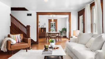 TV, videogames, aparelho de som