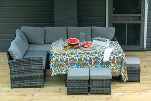 Outdoor dining - Stylish Historic Home – Timeless Charm with Modern Touches (Bovina Center)