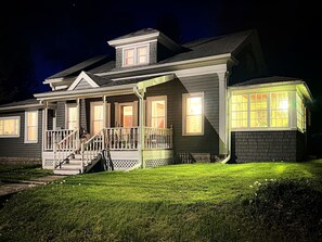 Exterior - Stylish Historic Home – Timeless Charm with Modern Touches (Bovina Center)