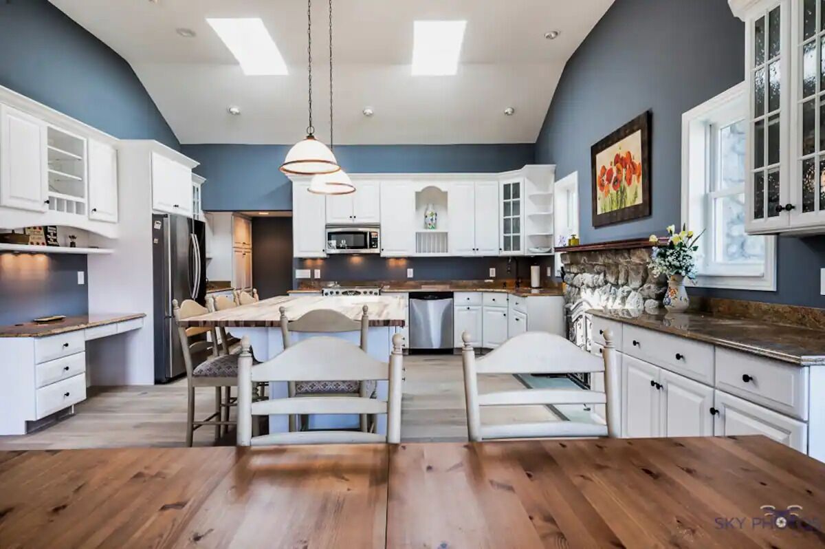 Brookview Farm Country Living