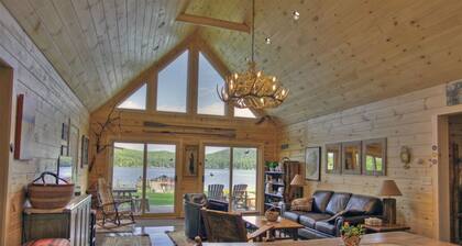 Moons and Loons Cabin | 3 Bed, 1.5 Bath