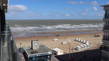 Na praia