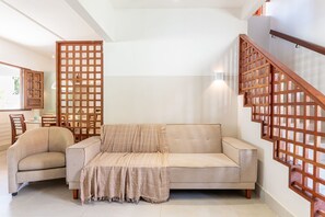 Villa | Living area
