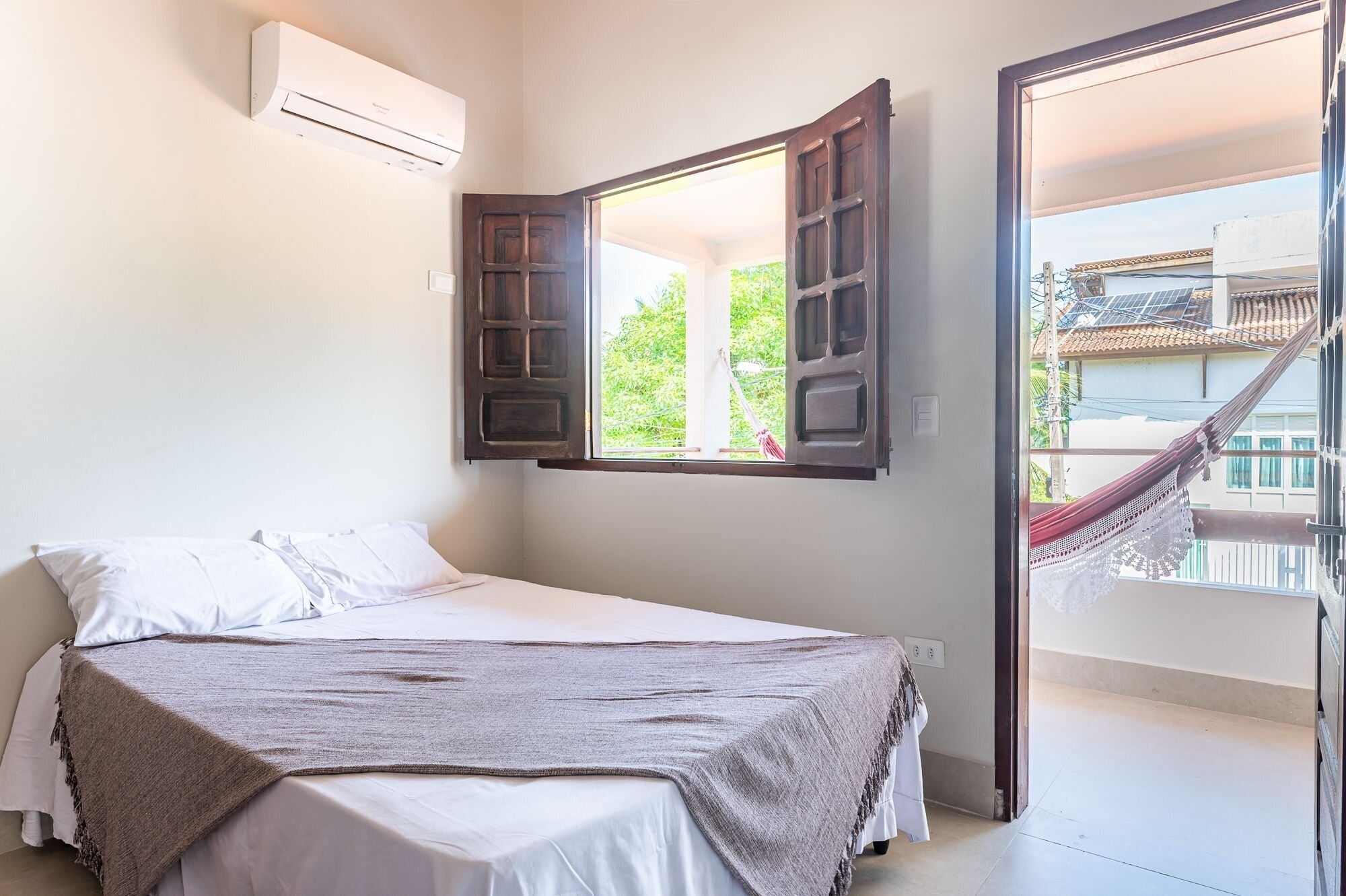 4 bedrooms, free WiFi
