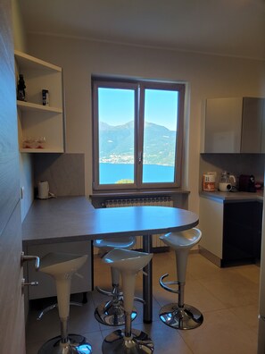 Dining - Entire villa 2 bed rooms appartment, Como lake view, with privet pool and garden (Menaggio)
