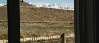 Farm stay near Yellowstone, Livingston, Bozeman, hiking, fishing, skiing