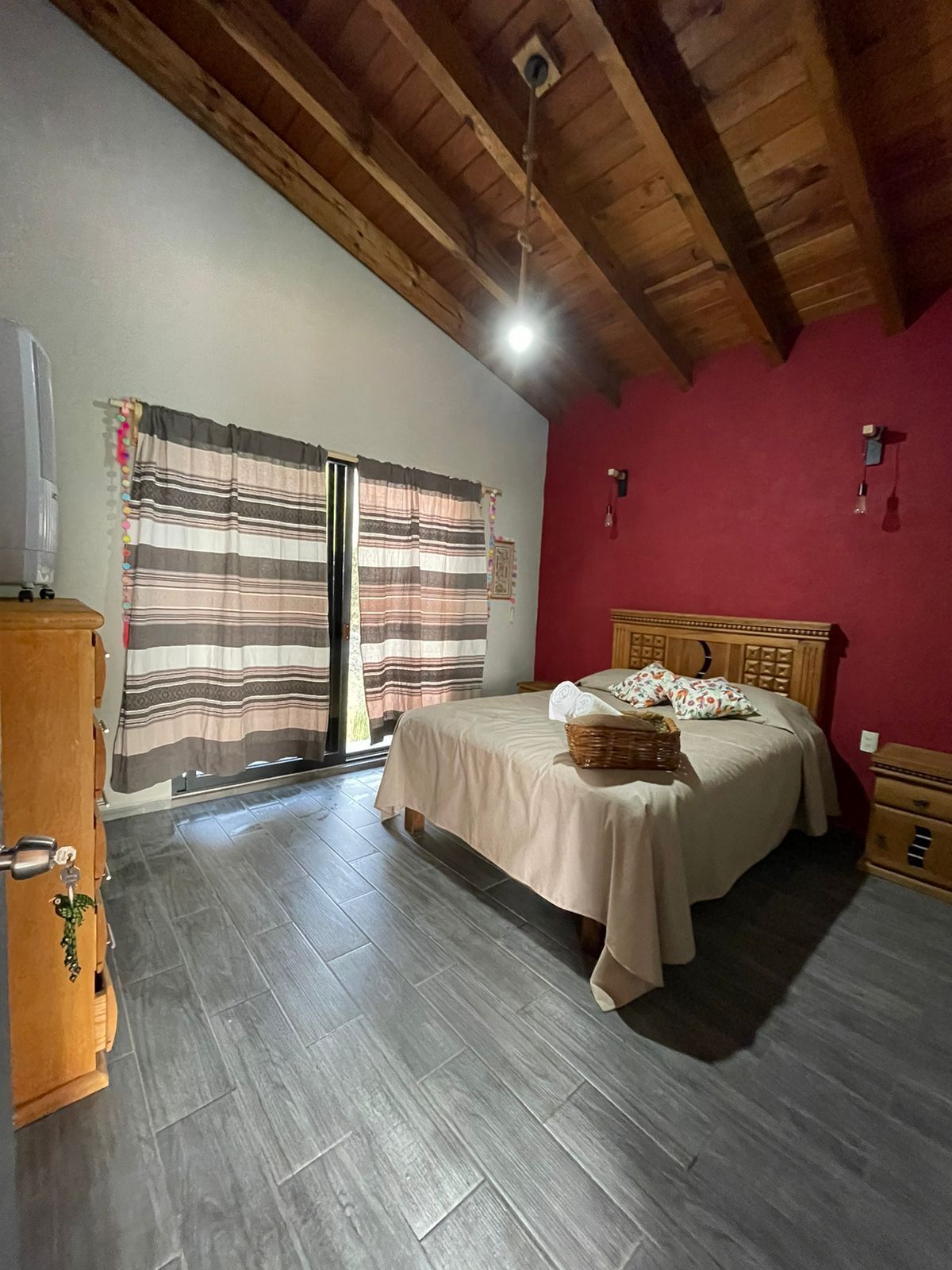 4 間睡房、熨斗/熨衫板、Wi-Fi、床單