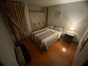 3 camere, ferro/asse da stiro, lenzuola