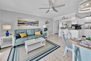 TV - BeachFront-Summit 507 (Panama City Beach)