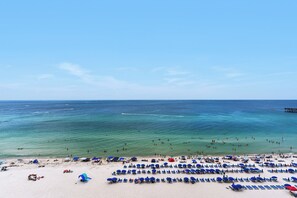 On the beach - Stunning 10th-Floor Beachfront Condo – Free Beach Chairs & Daily Tickets! (Panama City Beach)