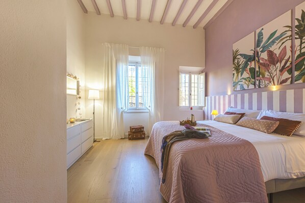 2 chambres, fer et planche à repasser, accès au Wi-Fi (inclus)