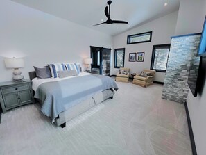 4 chambres, fer et planche à repasser, lit parapluie, Wi-Fi gratuit