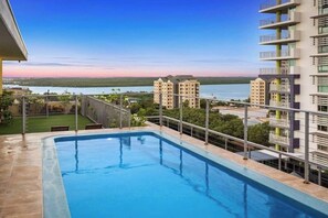 Pool - The Midas Touch | Rooftop Pool & Free Parking (Darwin City)