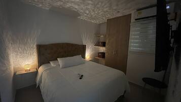 1 Schlafzimmer, Bügeleisen/Bügelbrett, kostenloses WLAN, Bettwäsche