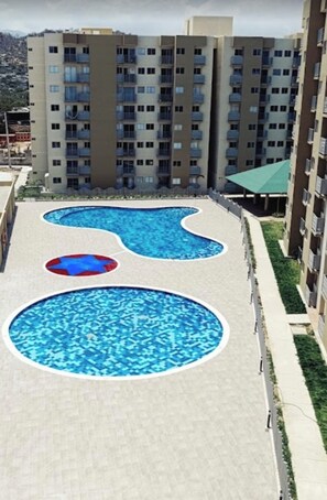 Alberca al aire libre 