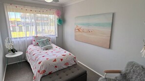 3 bedrooms, WiFi, bed sheets