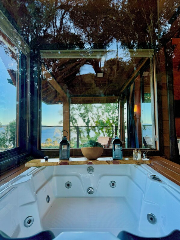 Romantic Chalet | Egyptian cotton sheets, premium bedding, individually decorated - VALLÉE POUSADA BOUTIQUE (Urubici)