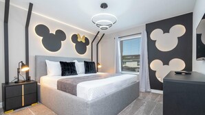 Townhouse – superior | 4 soverom, skrivebord og strykejern/-brett