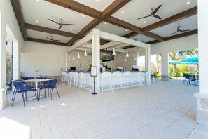 Restaurant - Spacious 4Bd W/ Pool & Close To Disney @ Storey Lake 2560 (Kissimmee)