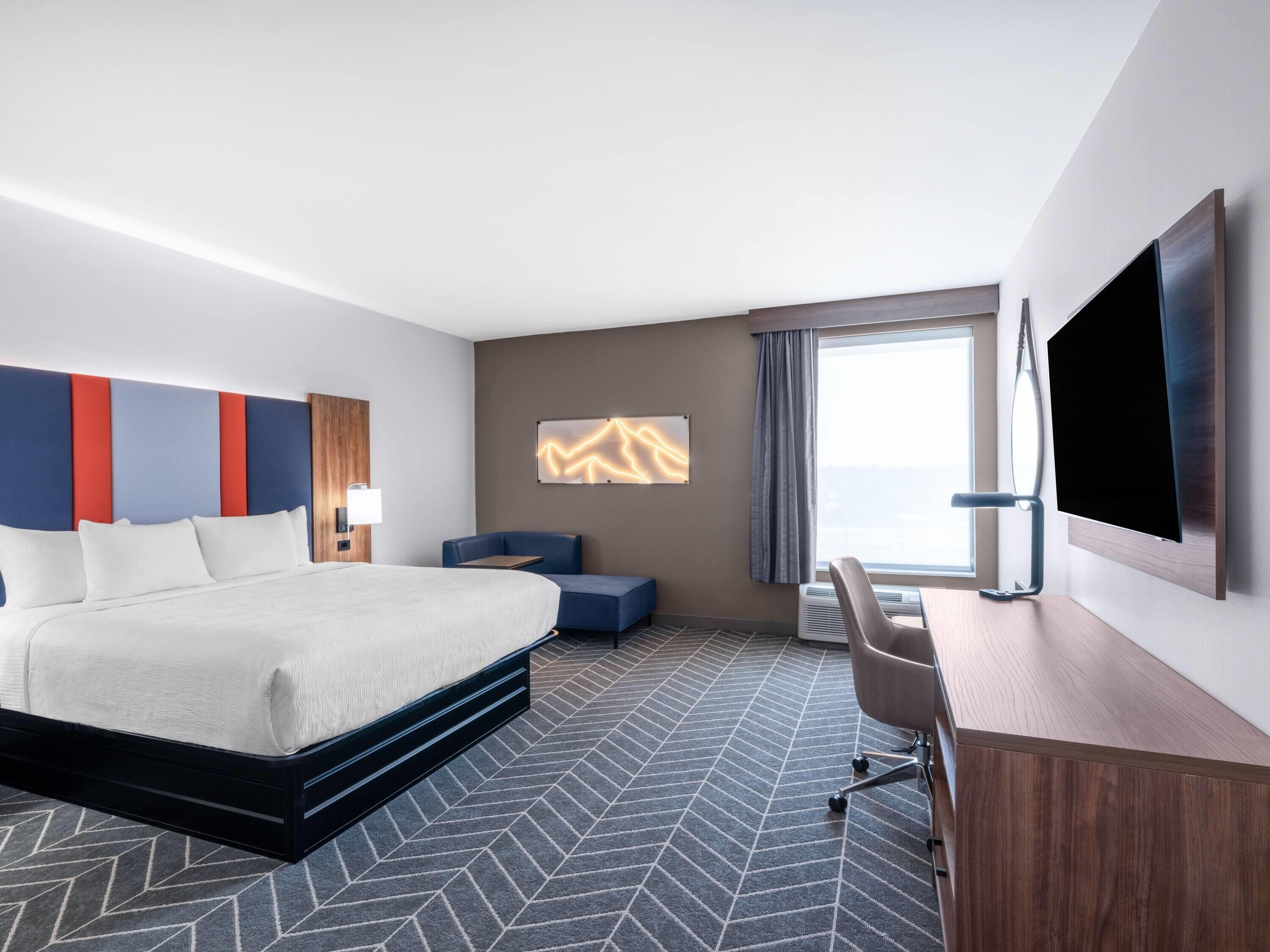 Room, 1 King Bed, Non Smoking (Oversized) | Desk, blackout drapes, iron/ironing board, free WiFi