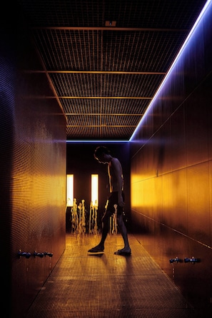 Couples treatment room(s), sauna, steam room, body treatments
