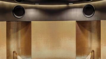 双人护理室、桑拿、湿蒸房、身体护理、热石按摩、深层组织按摩