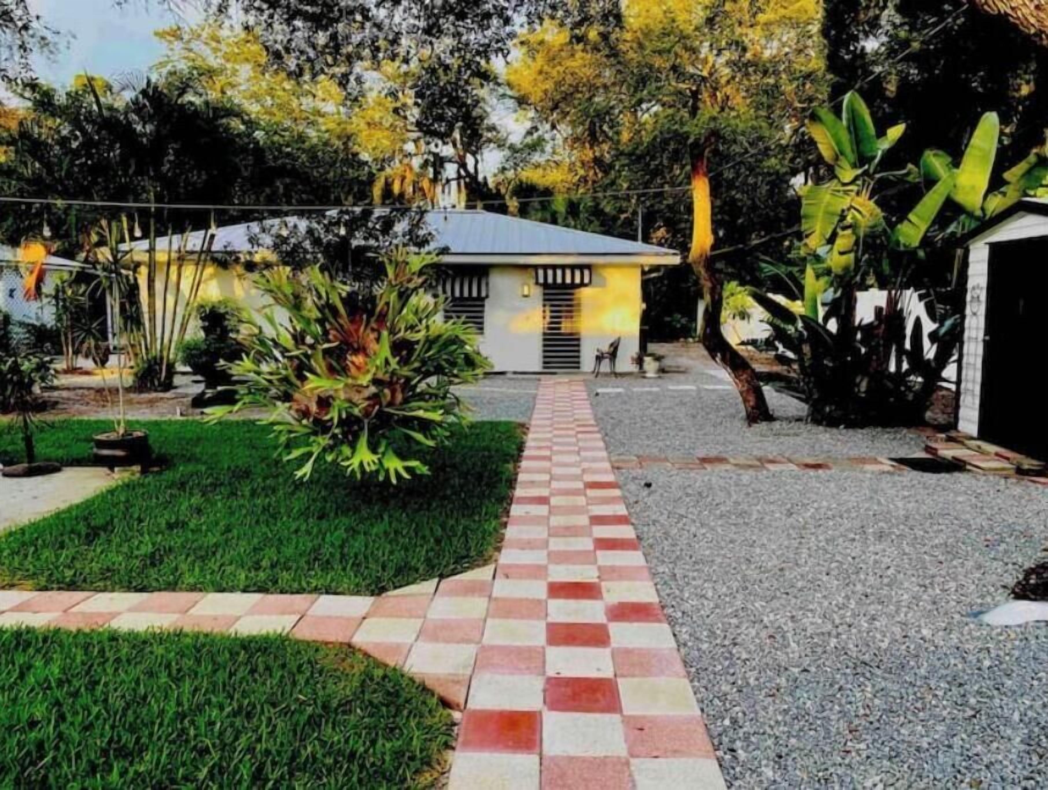 NEW DISCOUNTS - Newly Remodeled conveniently located in the Tampa Bay area...