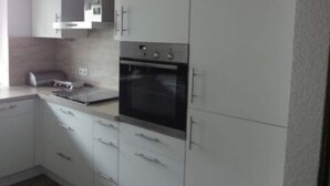 Căn hộ | Bếp riêng | Lò nướng, ấm điện, lò nướng bánh mì 
