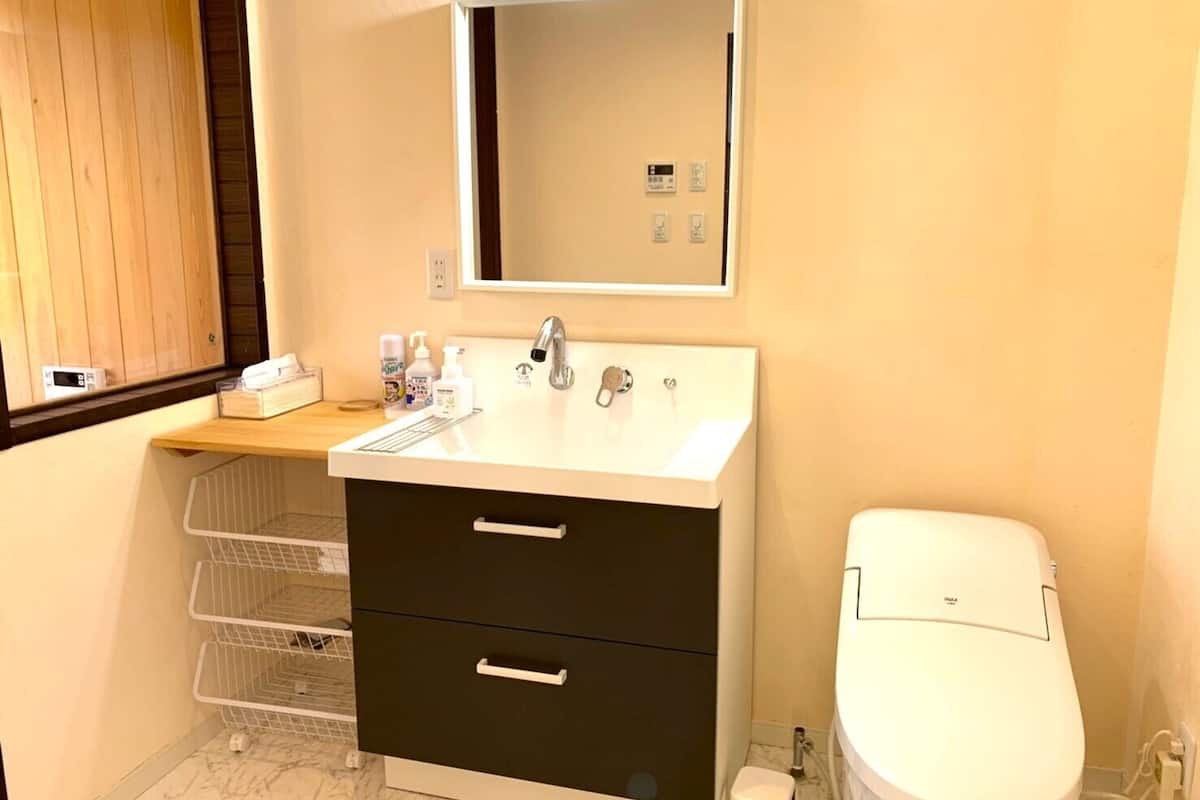 Comfort Çadır, Balkon, Dağ Manzaralı (Type B) | Banyo | Duş/küvet kombinasyonu, derin küvet, geniş duş başlığı