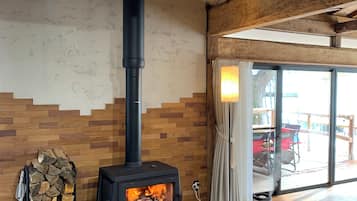 Luxury Studio Suite, Balcony, Mountain View