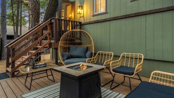 House | Terrace/patio