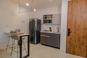 Deluxe Apartment | Private kitchen