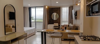 Cerritos Premium Tower & Mall